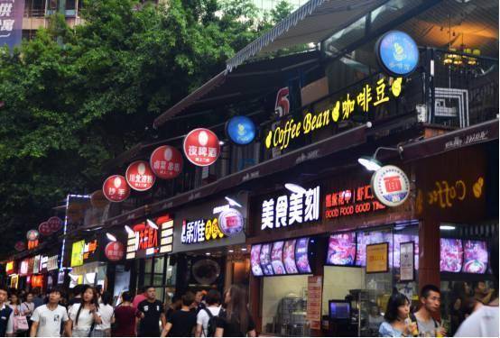 撑起重庆美食半壁江山的几条美食街，风格各不相同！